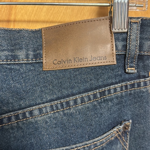 Calvin Klein Easy Fit jeans W32 x L30 - Picture 3 of 6